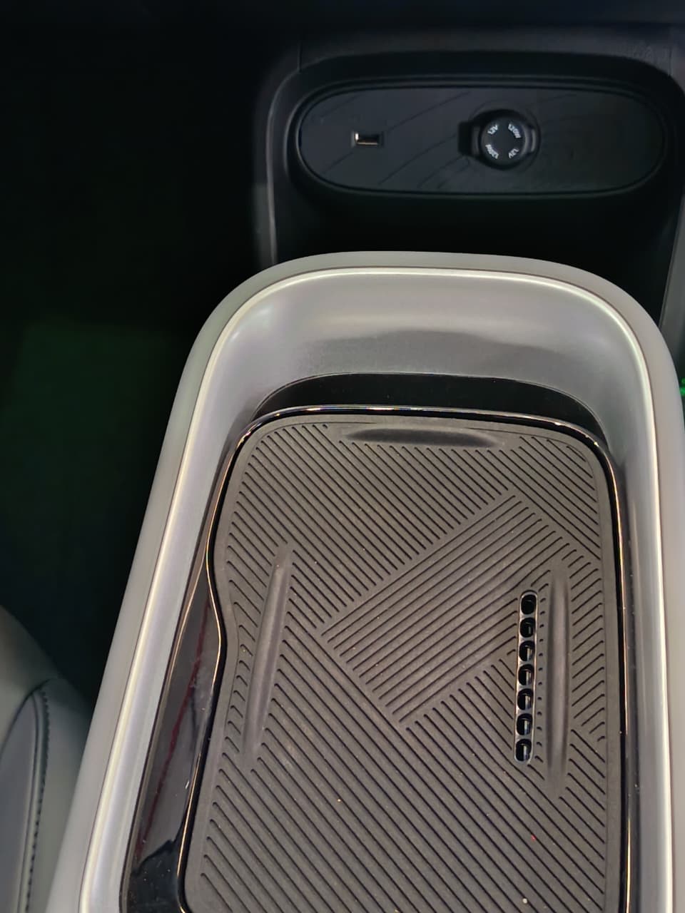 Dongfeng E2 330km Box
